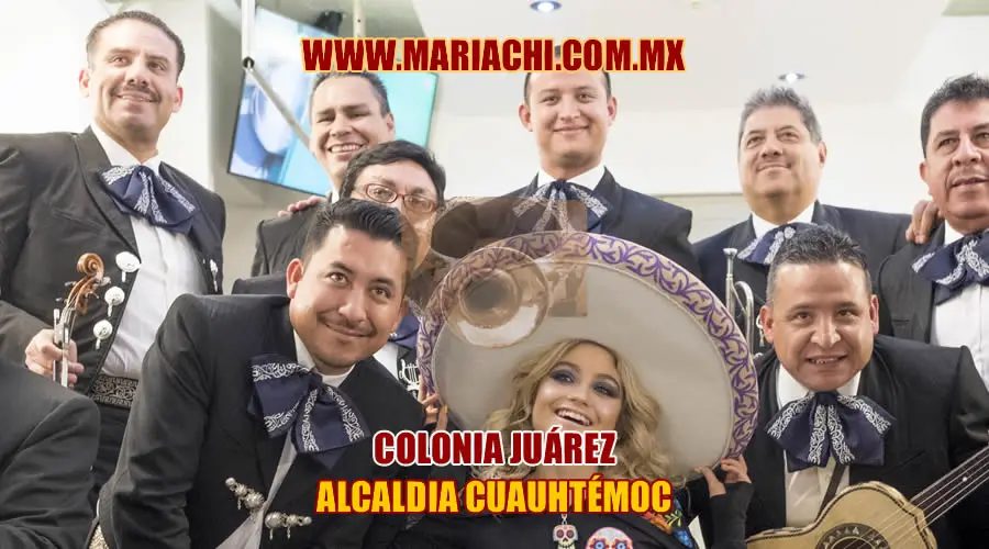 Mariachis en La Colonia Juárez 